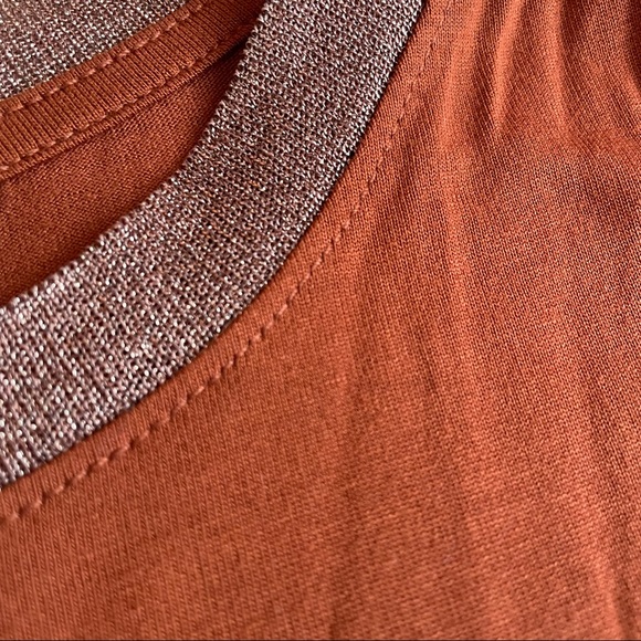 Like new Banana Republic shiny tank top - Picture 3 of 4